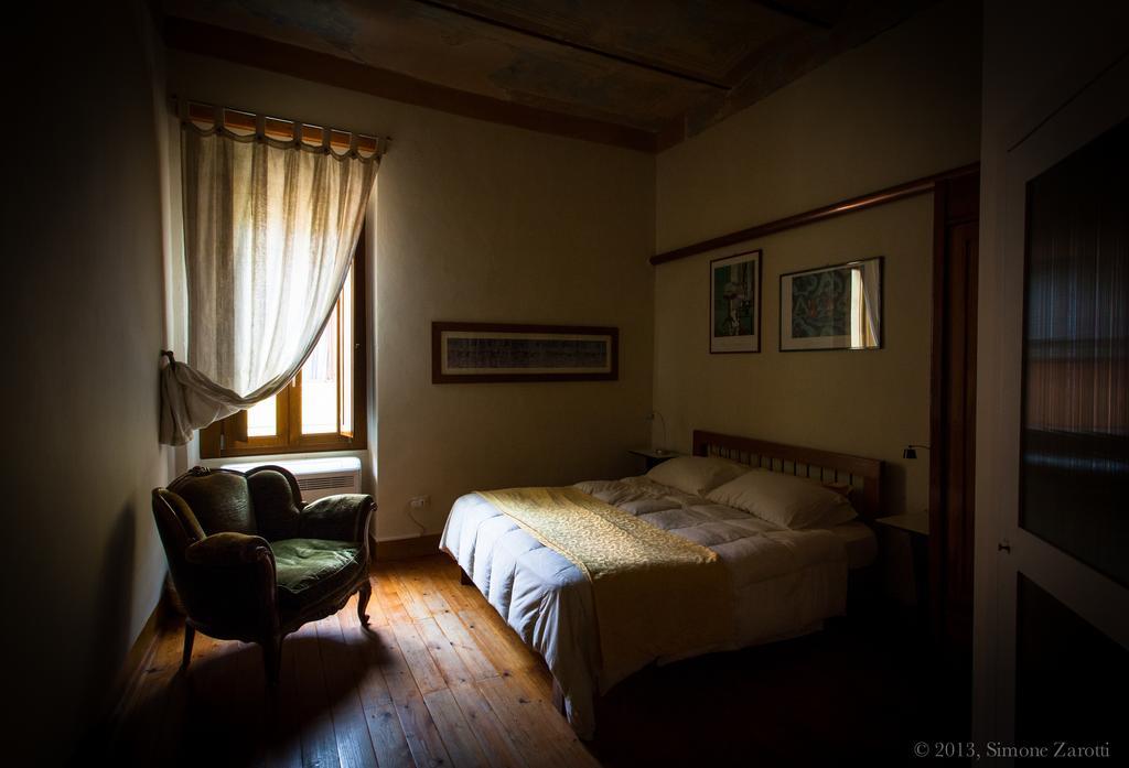 Bed and Breakfast Piazza San Pantaleo Sorso Zimmer foto